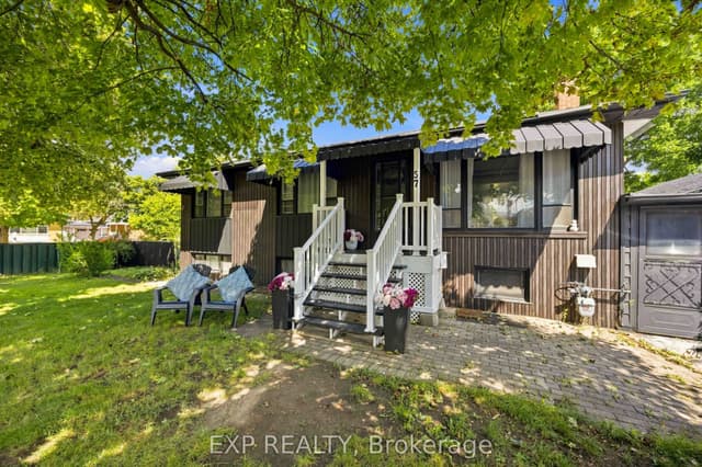 Detached at 57 Brisco Street, Brampton, ON L6V 1X1