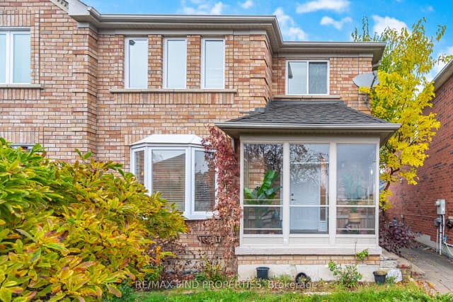 Att/Row/Townhouse at 5903 Shelford Terrace, Mississauga, ON L5M 6K2