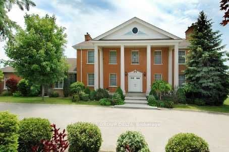 Detached at 6 Bowman Avenue, Brampton, ON L6P 0X5
