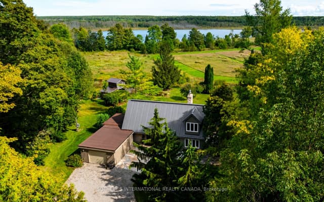 Detached at 482472 Colpoy's Range Road, Georgian Bluffs, ON N0H 2T0