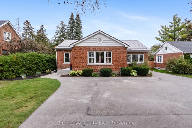 Detached at 14 Angeline Street S, Kawartha Lakes, ON K9V 3K8