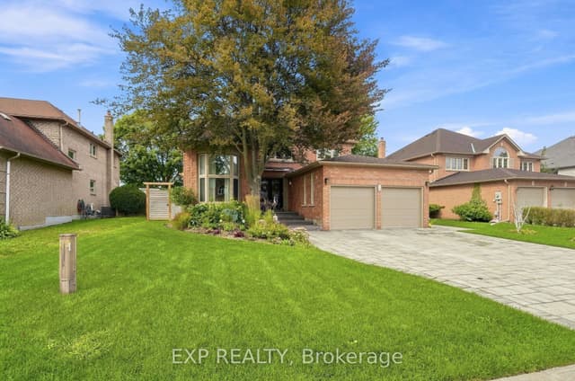 Detached at 655 Culler Mews, Newmarket, ON L3X 1V8