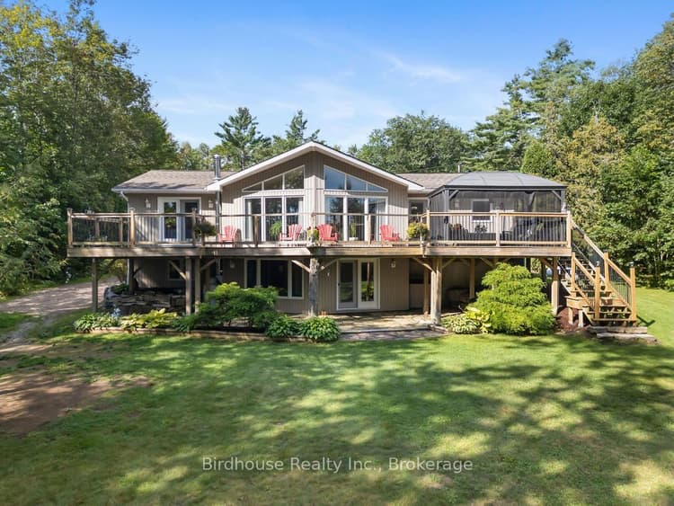 1022 Mulberry Lane