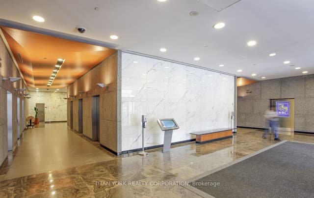 Office at 2 Bloor Street E 1804, Toronto, ON M7A 2T2, Toronto C09