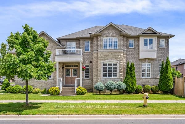 Detached at 86 Batchford Crescent, Markham, ON L6B 0C2