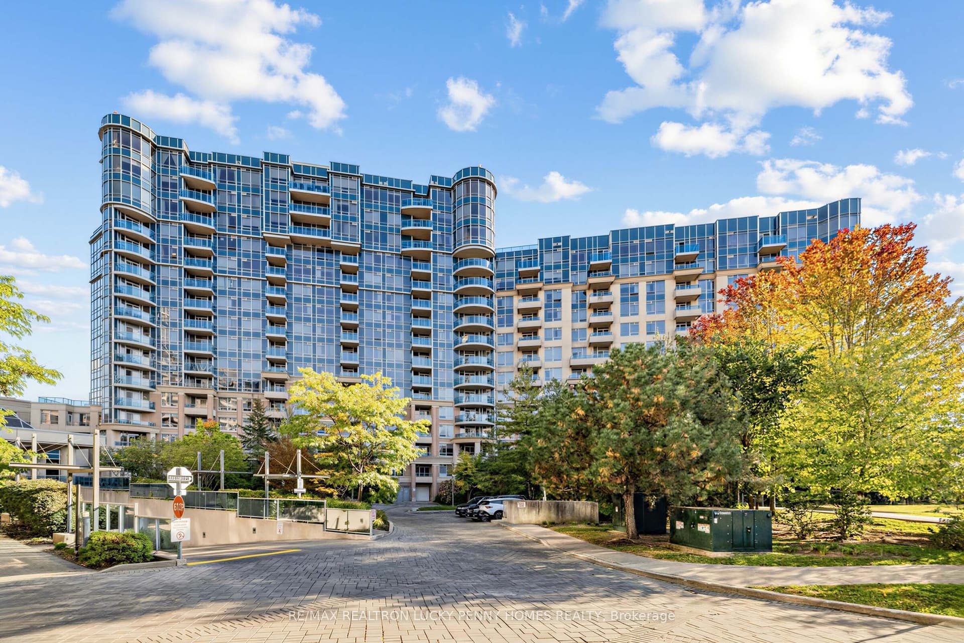 Suite 1555 · Floor 15, Unit 1555 · 23 Cox Blvd