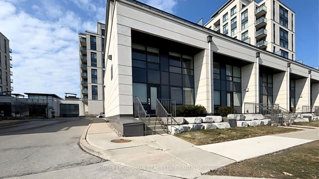 Condo Townhouse at 12 Woodstream Boulevard 118, Vaughan, ON L4L 8C3