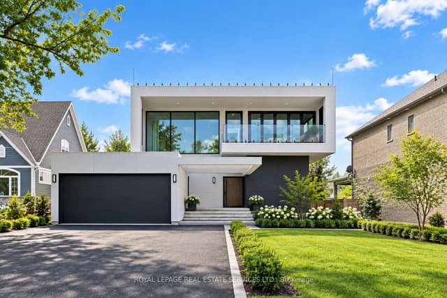 Detached at 36 Windemere Road, Hamilton, ON L8E 5G5