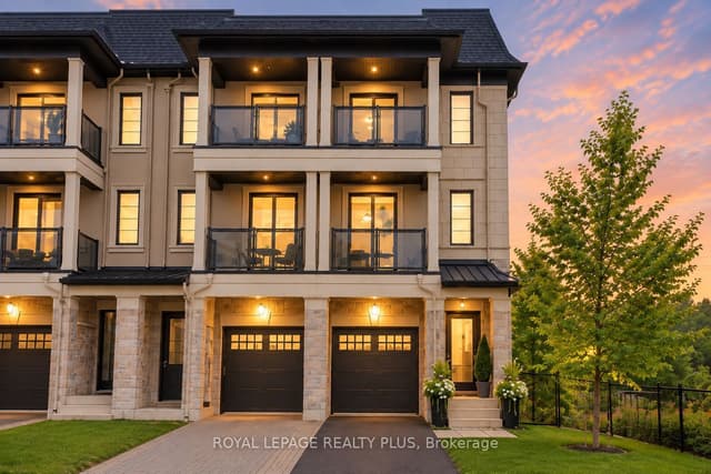 Att/Row/Townhouse at 560 Rapids Lane, Mississauga, ON L5G 0A9