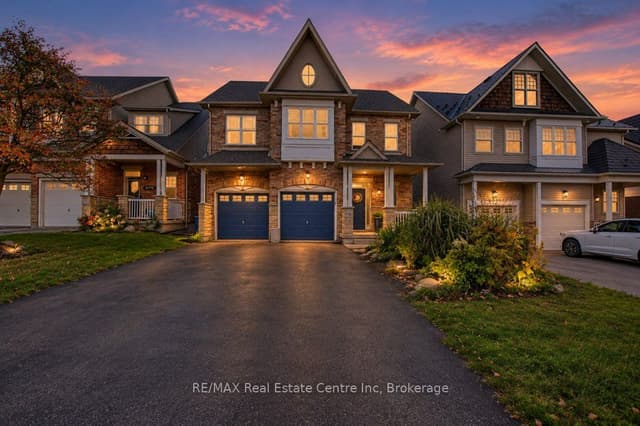 Detached at 978 Edinburgh Road S, Guelph, ON N1G 5H2