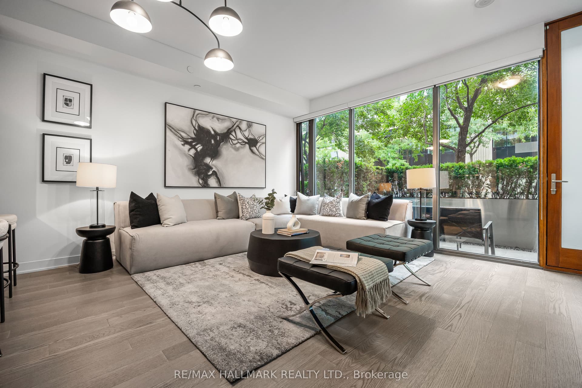 Suite TH-103, Unit TH-103 · 1815 Yonge St