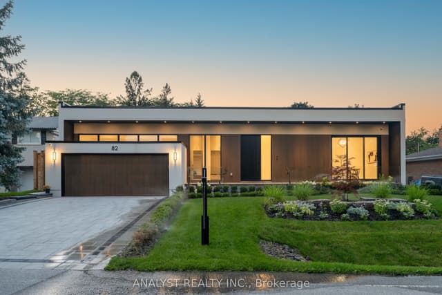 Detached at 82 Donhill Crescent, Vaughan, ON L0J 1C0