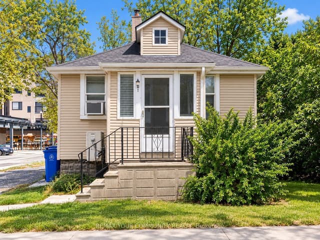 Multiplex at 66 Prospect Street, Newmarket, ON L3Y 3S9