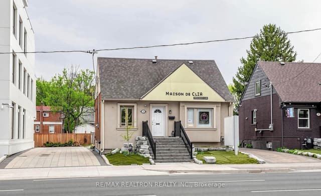 Detached at 99 Sheppard Avenue E, Toronto, ON M2N 3A3, Toronto C14