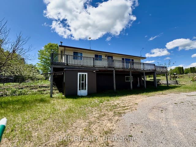 Detached at 2527 Matawatchan Road, Greater Madawaska, ON K0J 2R0