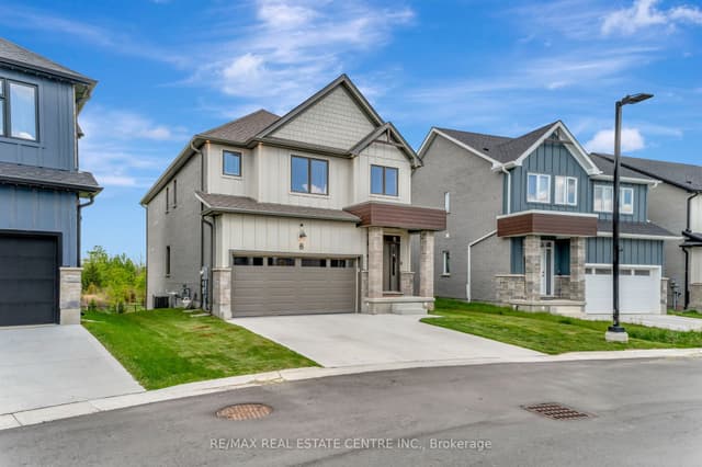 Detached at 32 Faith Street 6, Cambridge, ON N1T 0E8