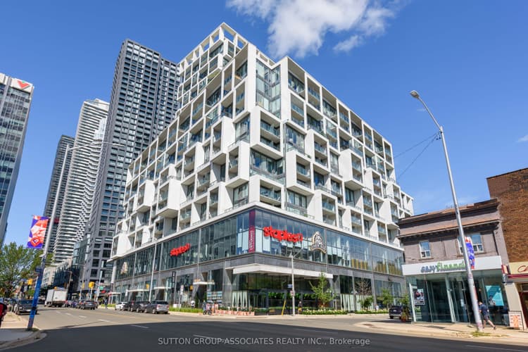 8 Hillsdale Avenue