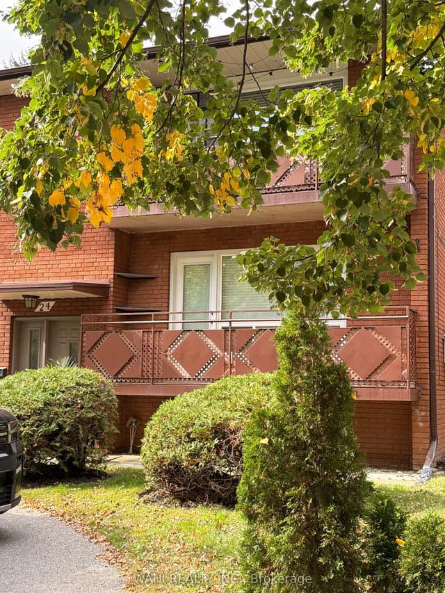Triplex at 24 Lloyd George Avenue UNIT 2, Toronto, ON M8W 3W4, Toronto W06