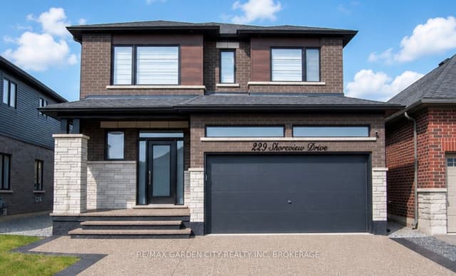 Detached at 229 Shoreview Drive, Welland, ON L3B 0H3