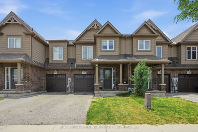 Att/Row/Townhouse at 584 Julia Drive, Welland, ON L3C 0G8