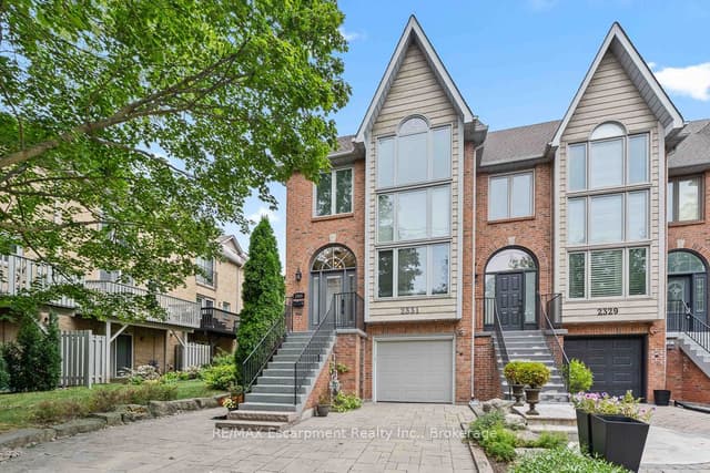 Att/Row/Townhouse at 2331 Marine Drive, Oakville, ON L6L 1C2