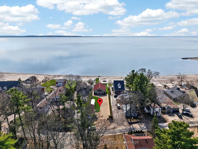 Detached at 32 Tiny Beaches Road S, Tiny, ON L0L 2J0