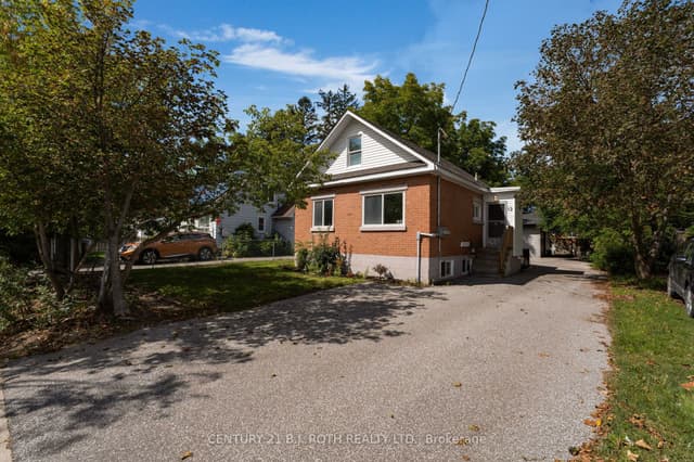 Duplex at 12 Dufferin Street Units 1 + 2 + Coach House, Barrie, ON L4N 2J7