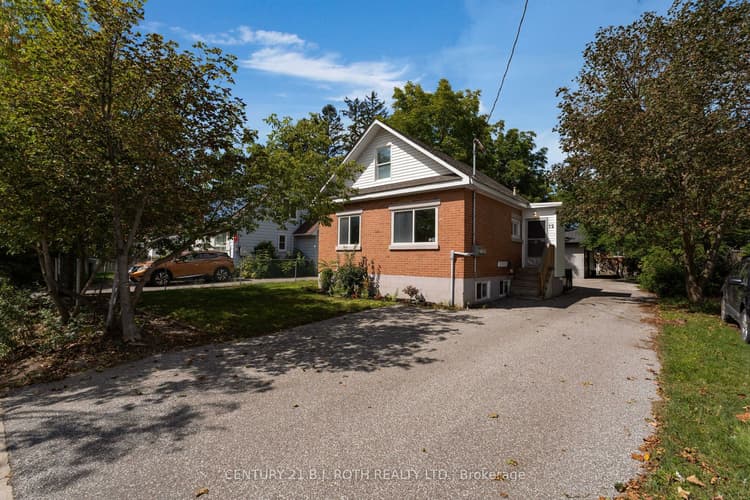 12 Dufferin Street