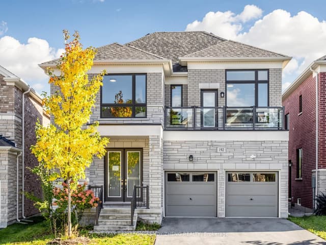 Detached at 192 Sunset Vista Court, Aurora, ON L4G 3Y1