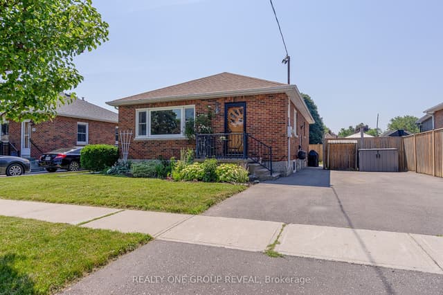 Detached at 37 Prince Street, Clarington, ON L1C 1G4