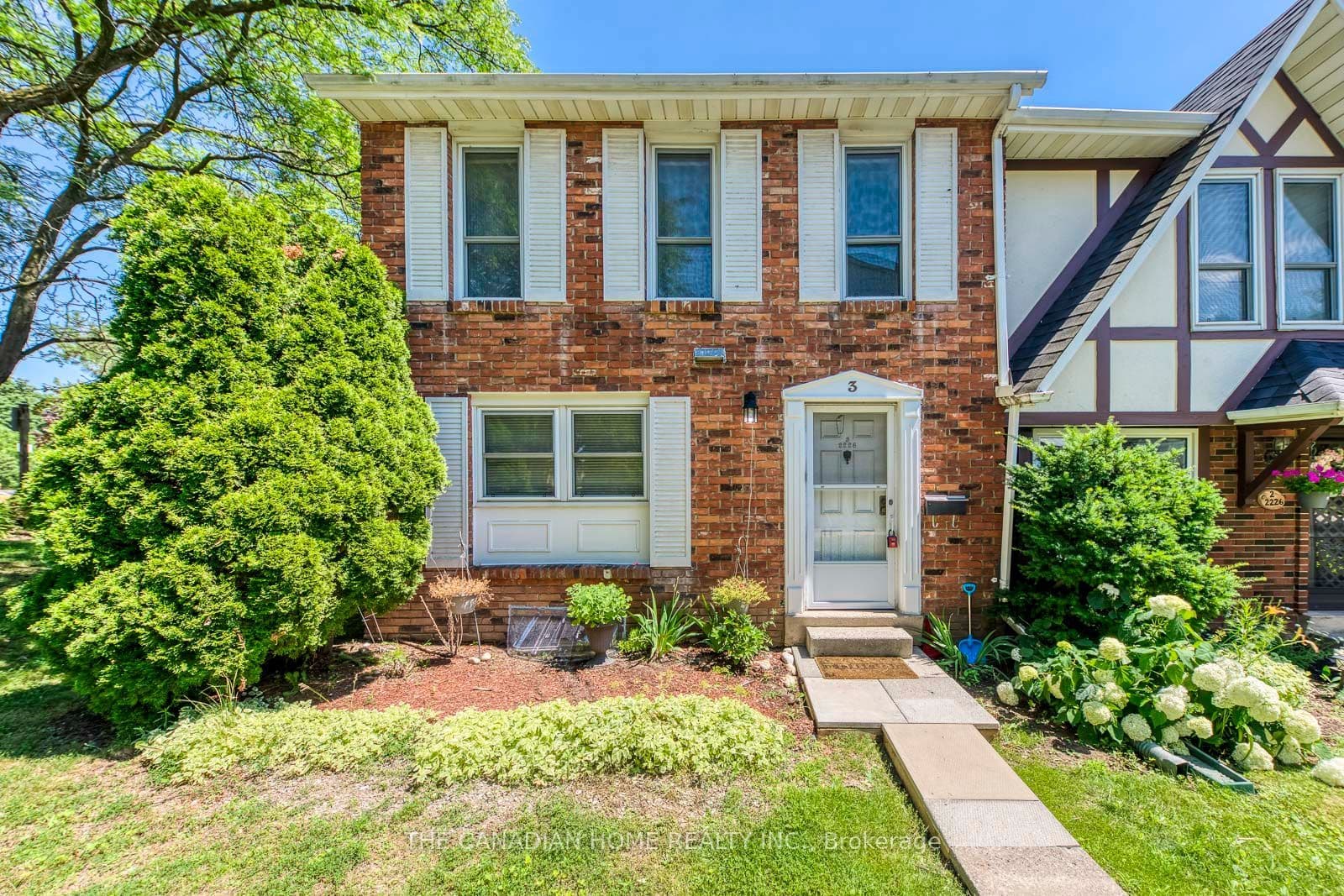 Suite 3, Unit 3 · 2226 Upper Middle Rd