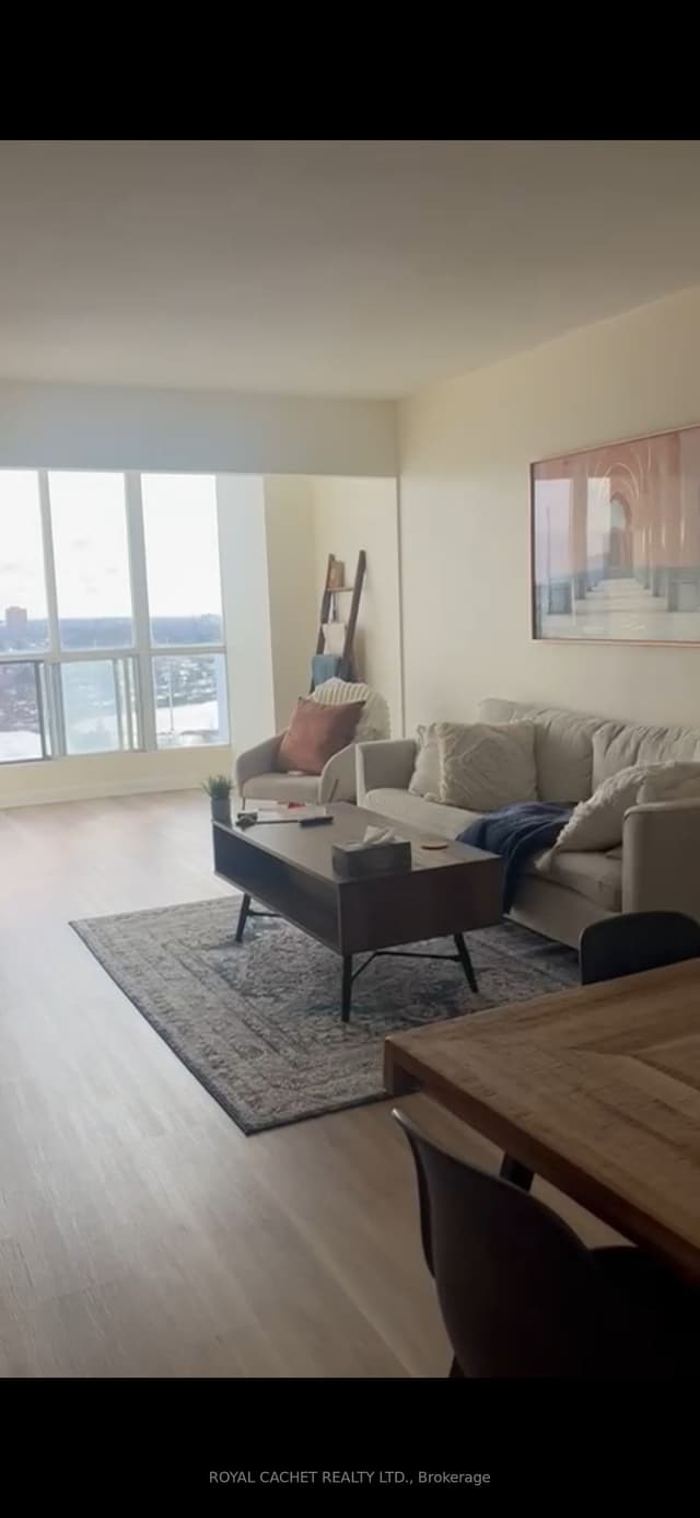 Condo Apartment at 1470 Midland Avenue 2206, Toronto, ON M1P 4Z4, Toronto E04