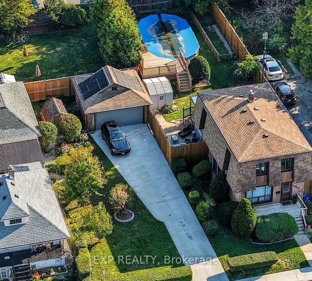 Detached at 5904 Prospect Street, Niagara Falls, ON L2G 1G8