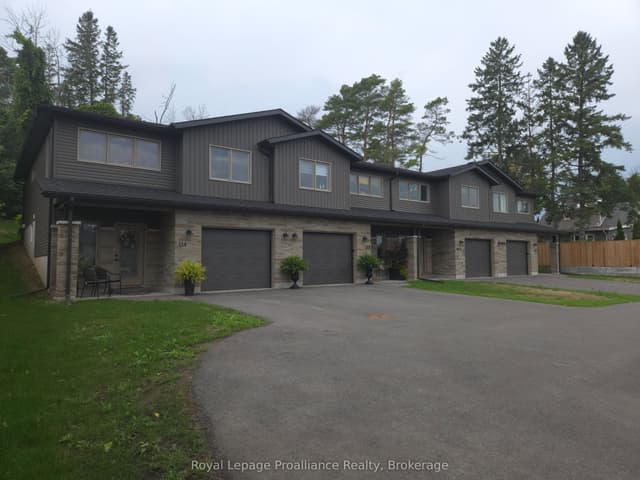 Fourplex at 33 Huffman Road, Quinte West, ON K0K 2C0