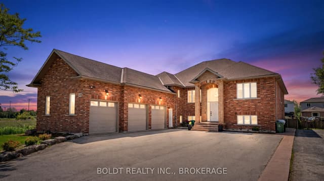 Detached at 1504 Upper Sherman Avenue, Hamilton, ON L8W 1C5