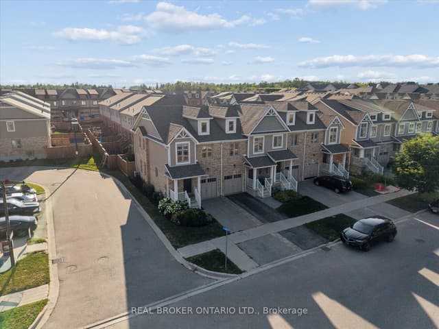 Att/Row/Townhouse at 126 Parkinson Crescent, Orangeville, ON L9W 6X3