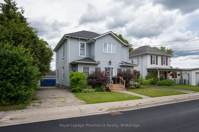 Detached at 13 South Trent Street, Quinte West, ON K0K 2C0