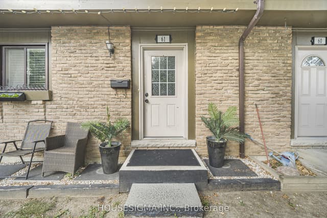 Condo Townhouse at 105 Hansen Road N 61, Brampton, ON L6V 3C9