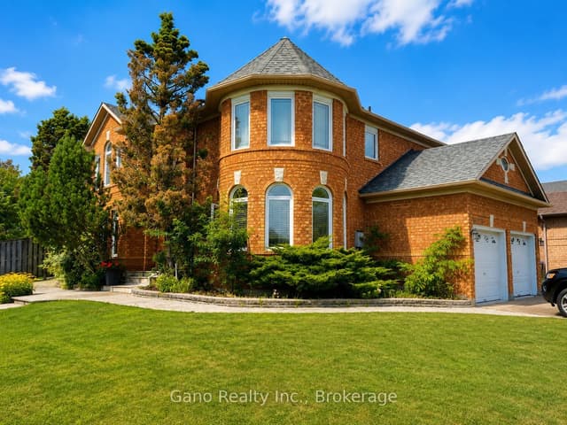 Detached at 5423 Loonlake Avenue, Mississauga, ON L5V 2E1