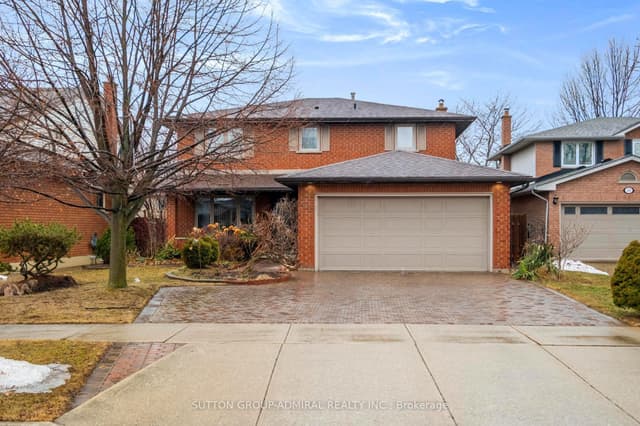 Detached at 47 Sandy Drive, Hamilton, ON L8E 4X4