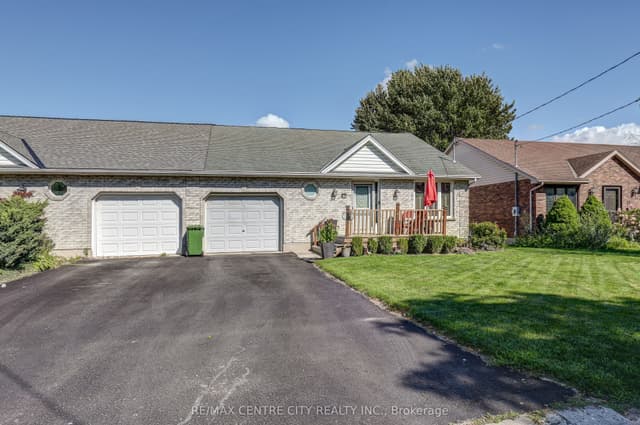 Semi-Detached at 12 Second Avenue, St. Thomas, ON N5R 6A2