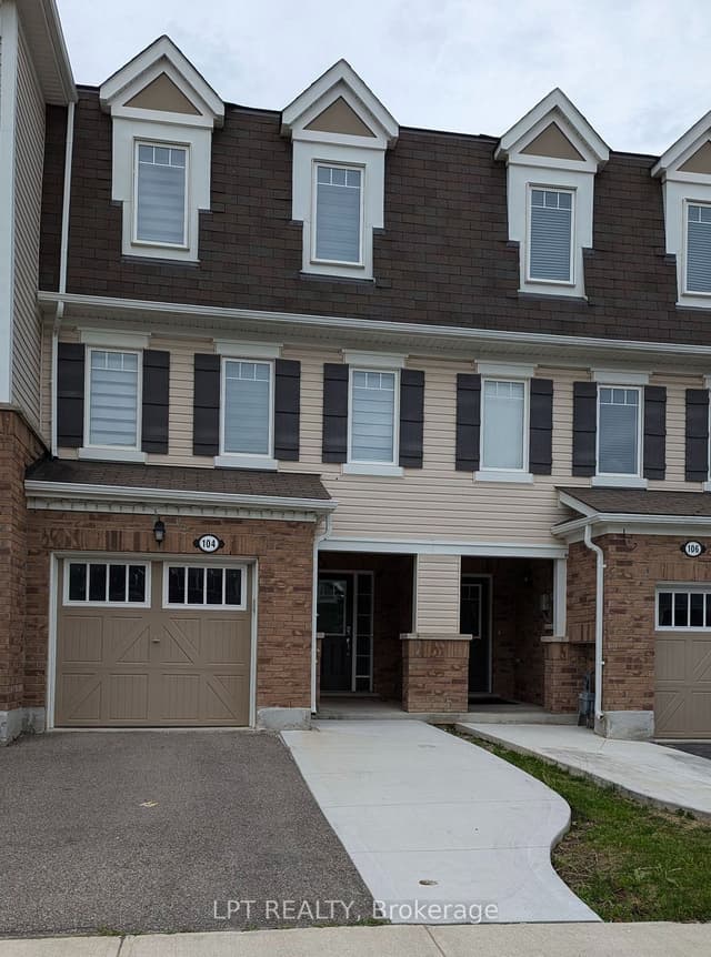 Att/Row/Townhouse at 104 Bannister Crescent, Brampton, ON L7A 4H4