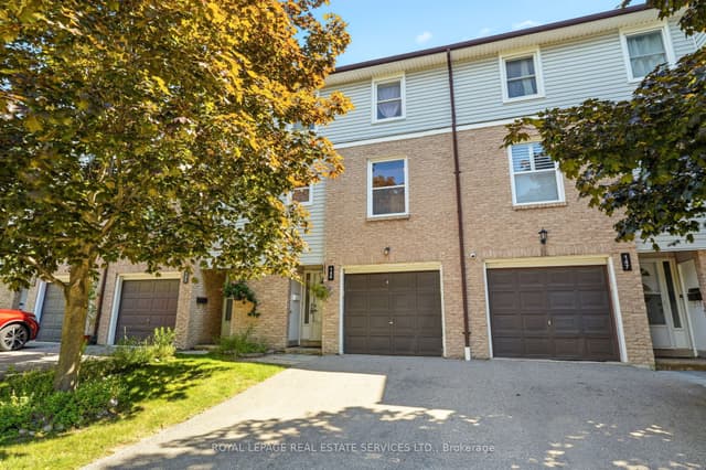 Condo Townhouse at 2440 Bromsgrove Road 146, Mississauga, ON L5J 4J7