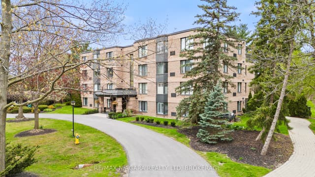 Condo Apartment at 61 Paffard Street 403, Niagara-on-the-Lake, ON L0S 1J0