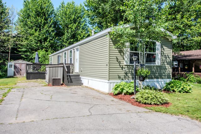 Modular Home at 23 Georgian Glen Drive, Wasaga Beach, ON L9Z 1K8