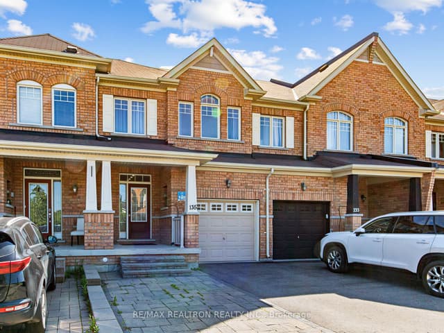 Att/Row/Townhouse at 135 Windrow Street, Richmond Hill, ON L4E 4Y4