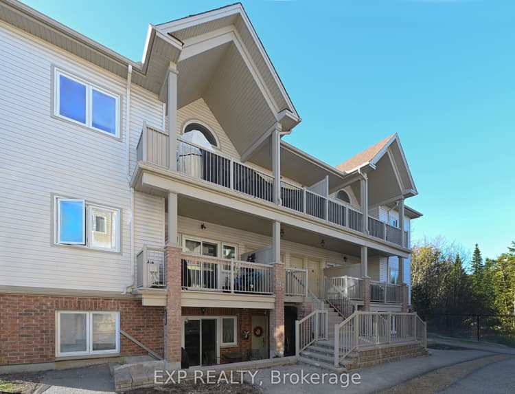 1113 STITTSVILLE MAIN Street