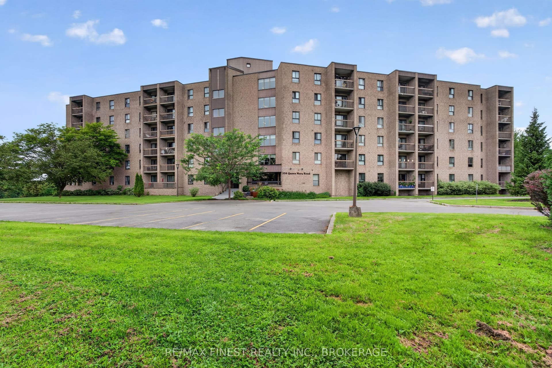Suite 602 · Floor 6, Unit 602 · 334 Queen Mary Rd