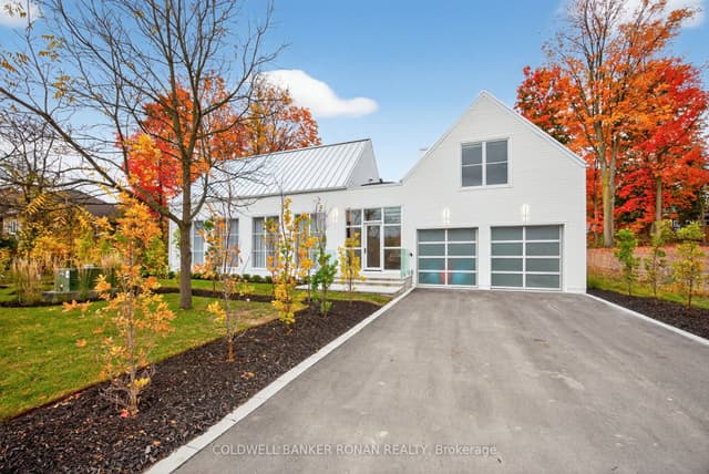 Detached at 9 Gray Avenue, New Tecumseth, ON L9R 1P3