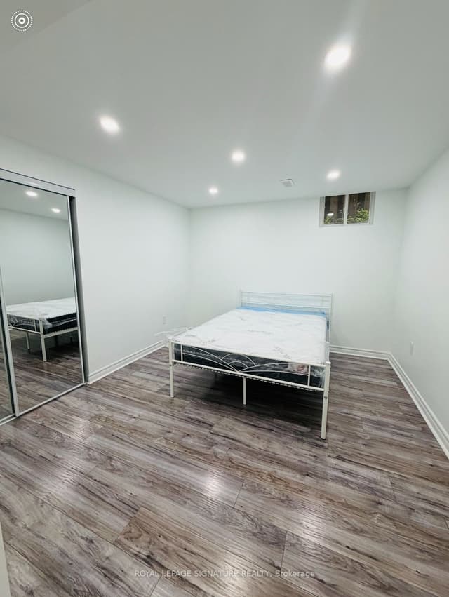 Detached at 445 Malaga Road Room #2, Mississauga, ON L5E 3V8